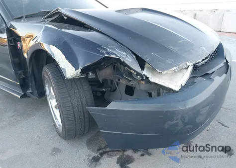 2002 Ford Mustang from USA, damaged, VIN 1FAFP40452F192831